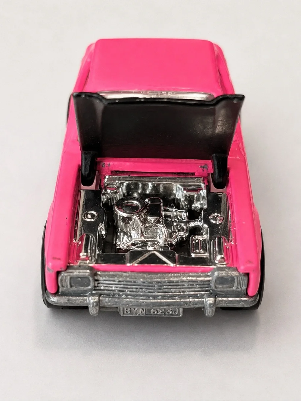 Vintage Matchbox Superfast 1970 No. 54 Ford Capri Pink Black Hood Lesney